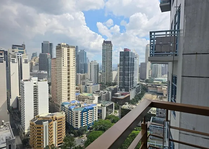 Apartment Kl Tower Cosy With And Park View Manila